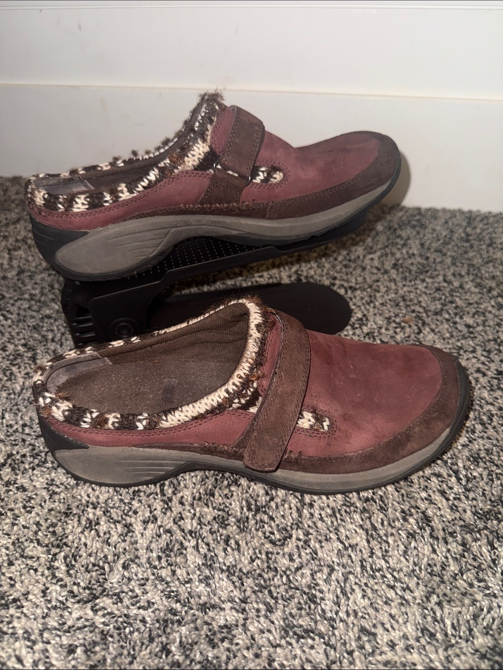 Merrell Encore Echo Women’s Size 9.5 Brown Suede Slip-On Clogs